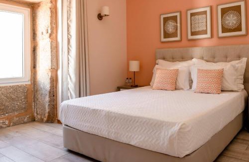 Fundao House | Discover Quinta Ponte da Capinha: Rated 9.4/10 with Pool