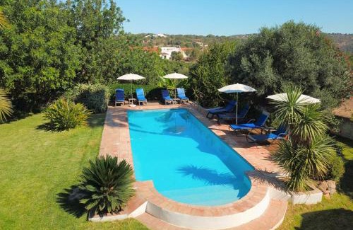 Pata de Cima Bed & Breakfast | Quinta Quinze: Oceanfront Paradise with Top Guest Ratings