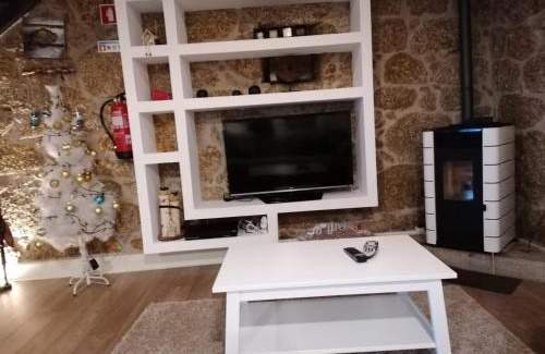 Covilha House | Discover Quinta Rural: Pet-Friendly Escape with Ocean Views