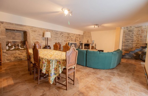 Valenca Other | Idyllic Quinta Rustica: Pool Oasis Near Valencia