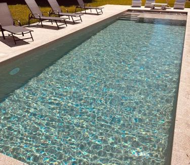 Troviscal Villa | Relaxing Oceanfront Retreat at Quinta Tilia Farmhouse