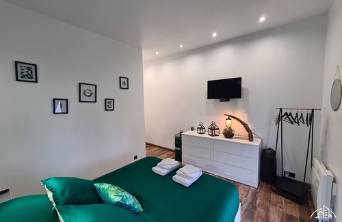 Dieppe Apartment | Inviting Oceanfront Apartment in the Heart of Dieppe