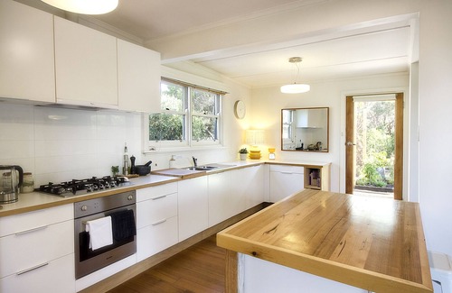 St. Andrews Beach House | Cozy Beach Shack with Ocean View & Spa Amenities