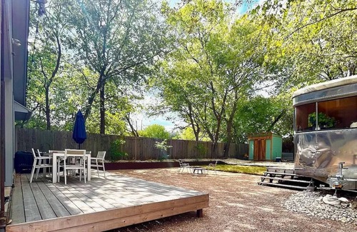 St. John - Coronado Hills House | Unique Austin House with Private Recording Studio Access