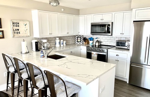 Provincetown Condo | Dog-Friendly Beach Condo with Private Garden & Ocean Views