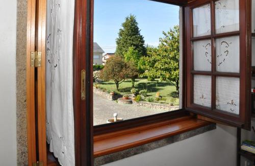 Vila Verde Bed & Breakfast | Discover Quintinha d´Avó: Oceanfront Escape with Pool