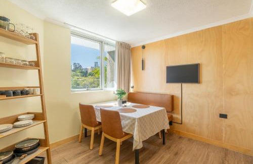 Brisbane Central Business District Apartment | Unique CBD Studio with Pool, Sauna & Inviting Balcony