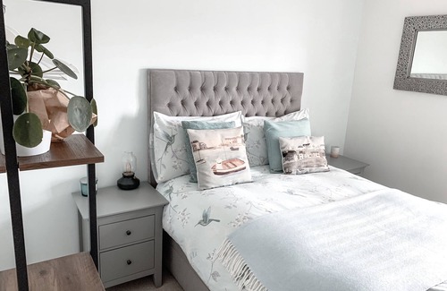 Rendlesham Cottage | Quirky Victorian Farm Cottage by Rendlesham Forest