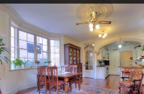 Perth House | Quite rooms in a quite street in Perth City