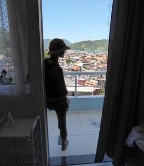 Praia dos Anjos House | Ocean View Retreat at Quitieenete Arraial do Cabo