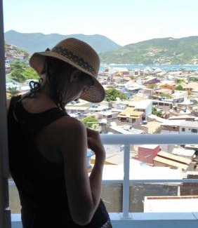 Praia dos Anjos House | Ocean View Retreat at Quitieenete Arraial do Cabo