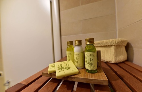 Vatican House | QuodLibet: Guest Rated 10/10 with Spa & Family Amenities
