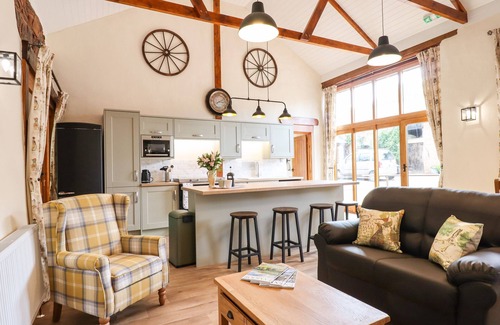 Christchurch Cottage | Quoit X Barn: Pet Friendly Retreat with Cozy Open Fire