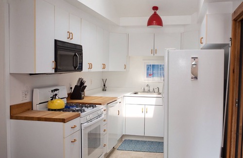 Charlestown House | Relax at Quonnie Beach House with Private Access & Pool