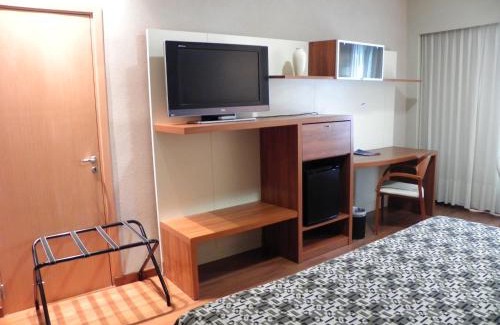 Cordoba Hotel | Relax at Quorum Córdoba Hotel with Oceanfront Amenities