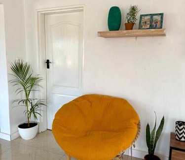 Southern Region House | Qwithu Villa, Cozy Room in Shared 4-Bedroom House