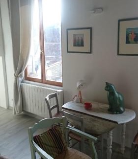 Remalard-en-Perche Apartment | Family-Friendly Rémalard Apartment with 9/10 Guest Rating