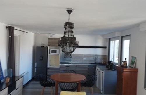 Angresse Apartment | Family-Friendly Retreat at Rénial40 for Your Next Adventure