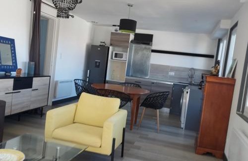 Angresse Apartment | Family-Friendly Retreat at Rénial40 for Your Next Adventure