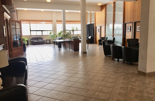 Saint-Augustin-de-Desmaures Hotel | Budget-Friendly Stay at Résidences Campus Notre-Dame-de-Foy