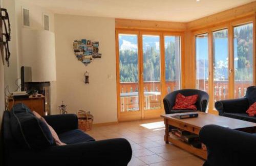 Champoussin Apartment | Guest Rated: 9.5 at Résid. Les Esserts A33 with Ocean View