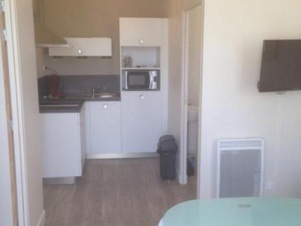 Barfleur Apartment | Pet-Friendly Résidence ALINOA with Oceanfront Views