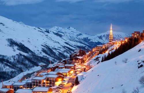 Reberty Apartment | Discover Azureva Les Menuires: Family-Friendly Getaway