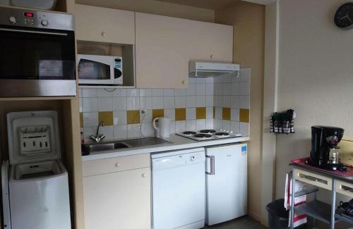 Bareges Apartment | Family-Friendly Résidence Balcons De Bareges for 5 Guests