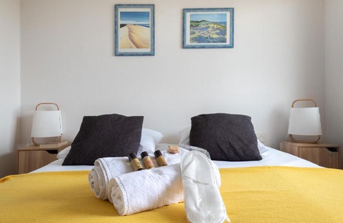 Arcachon Apartment | Discover Résidence Belle Vue: Oceanfront Getaway Awaits