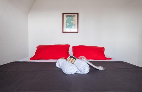 Arcachon Apartment | Discover Résidence Belle Vue: Oceanfront Getaway Awaits