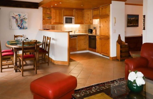 Villars-sur-Ollon Apartment | Lake View Retreat at Résidence Bristol 4 by Interhome