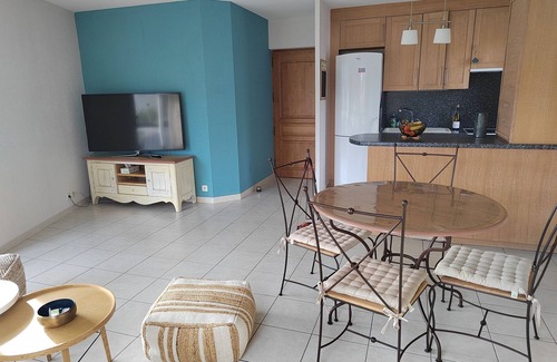 Embrun Apartment | Idyllic Résidence Calme Near Scenic Hiking Trails
