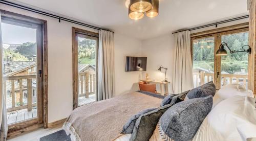 Les Brevieres Ski Chalet | Casa San Bernardo - Family-Friendly Chalets for 18 Guests