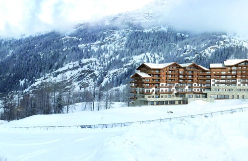 Les Boisses House | Experience Comfort at Résidence Club MMV l'Altaviva