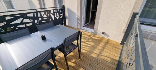 Morvillars Apartment | Modern & Cozy Residence: Pet and Child Friendly Retreat