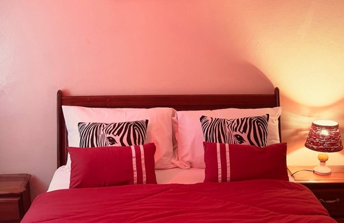 Dakar House | Relaxing Oceanfront Stay at Résidence d hôtes Minerva Mermoz