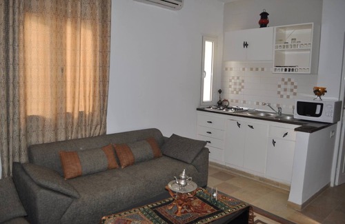 Mezraia Apartment | Oceanfront Résidence de Charme Chahd Djerba Awaits You