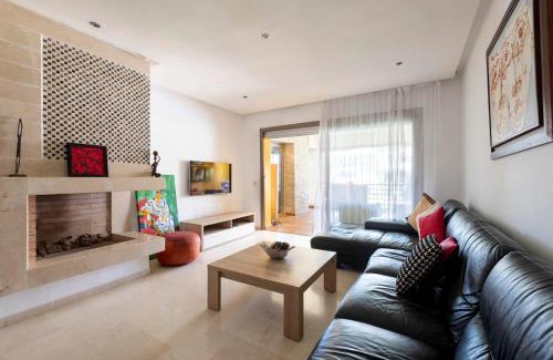 Plage des Nations Apartment | Oceanfront Residence de l'Océan: Guest Rated 9/10