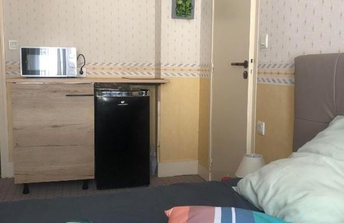 Rives-en-Seine Bed & Breakfast | Pet-Friendly Stay at Résidence de la Seine for Families
