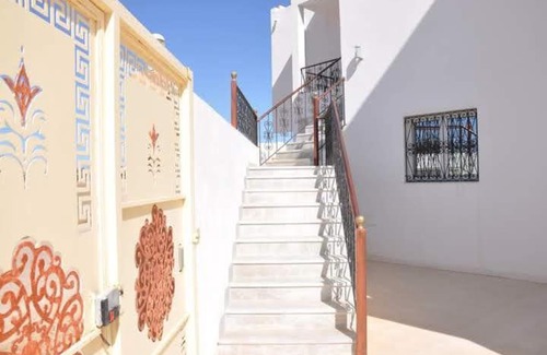 Hachene Apartment | Discover Résidence Djerba El Hachen: Pet & Child Friendly Retreat