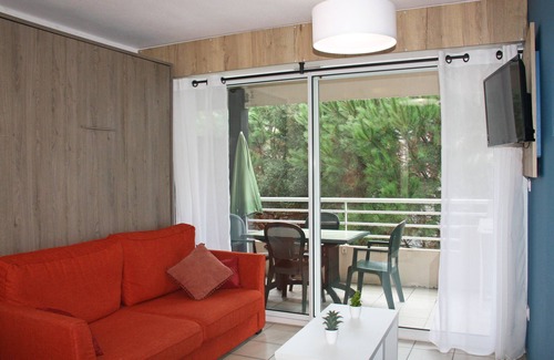 Soorts-Hossegor House | Inviting Résidence du Parc: Oceanfront Bliss Awaits