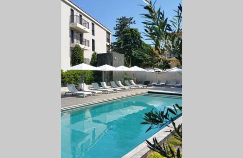 Saint-Tropez City Centre Apartment | Exclusive Oceanfront Resort with Spa & Private Pool