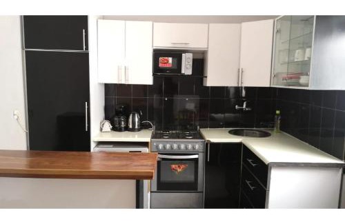 Senegal Apartment | Pet-Friendly Résidence Fadi Diamniadio with Breakfast Options