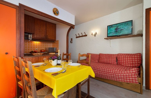Argentiere Apartment | Guest Rated 10/10: Résidence le Chardonnet D in Argentière
