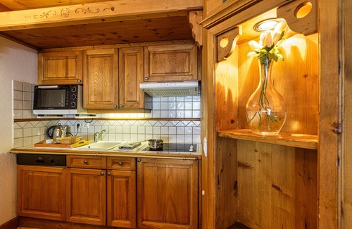 Argentiere Apartment | Discover Résidence Le Cristal - Family-Friendly in Chamonix