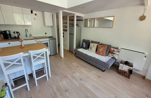 Argentiere Apartment | Family-Friendly Résidence Grand Roc - Enjoy Breakfast & More
