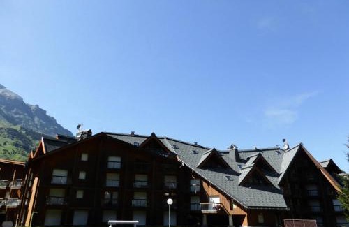Les Contamines-Montjoie Apartment | Family-Friendly Résidence L'enclave: Ideal for 5 Guests