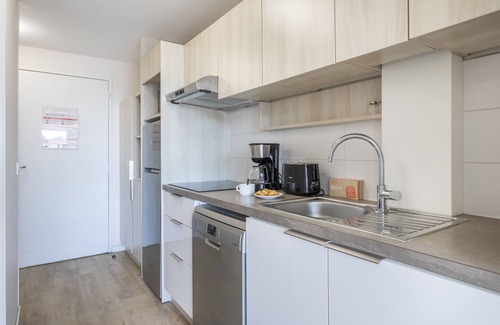 Saint-Mandrier-sur-Mer House | Discover Résidence Pierre & Vacances Saint-Mandrier Retreat