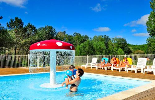 La Cassagne Apartment | Pet-Friendly Résidence Goélia: Family Retreat by the Lake