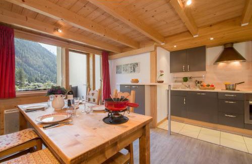 Argentiere Apartment | Family-Friendly Résidence Grand Roc - Ancolies 218 Retreat